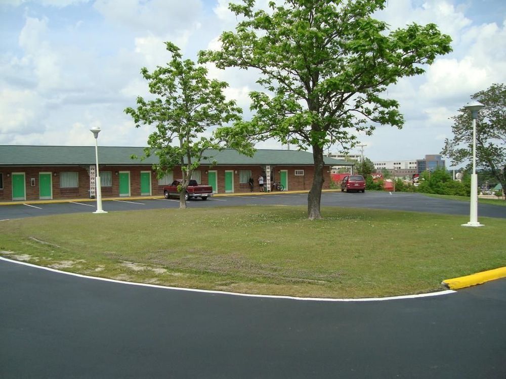Town House Motel טופלו מראה חיצוני תמונה