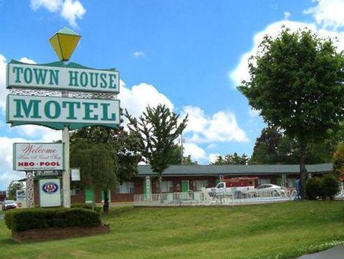 Town House Motel טופלו מראה חיצוני תמונה